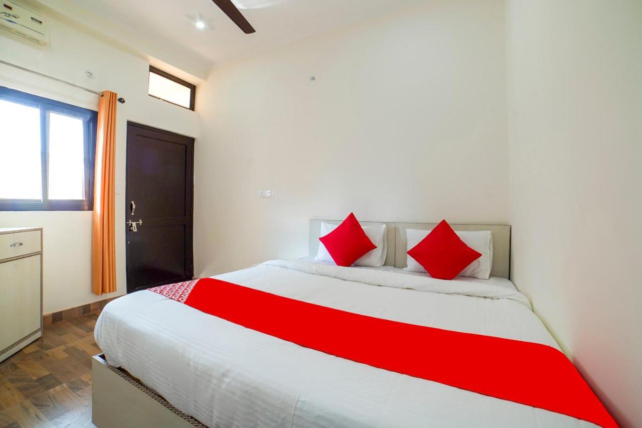Oyo 67163 Anantham Residency Hotel Narendra Nagar Eksteriør billede