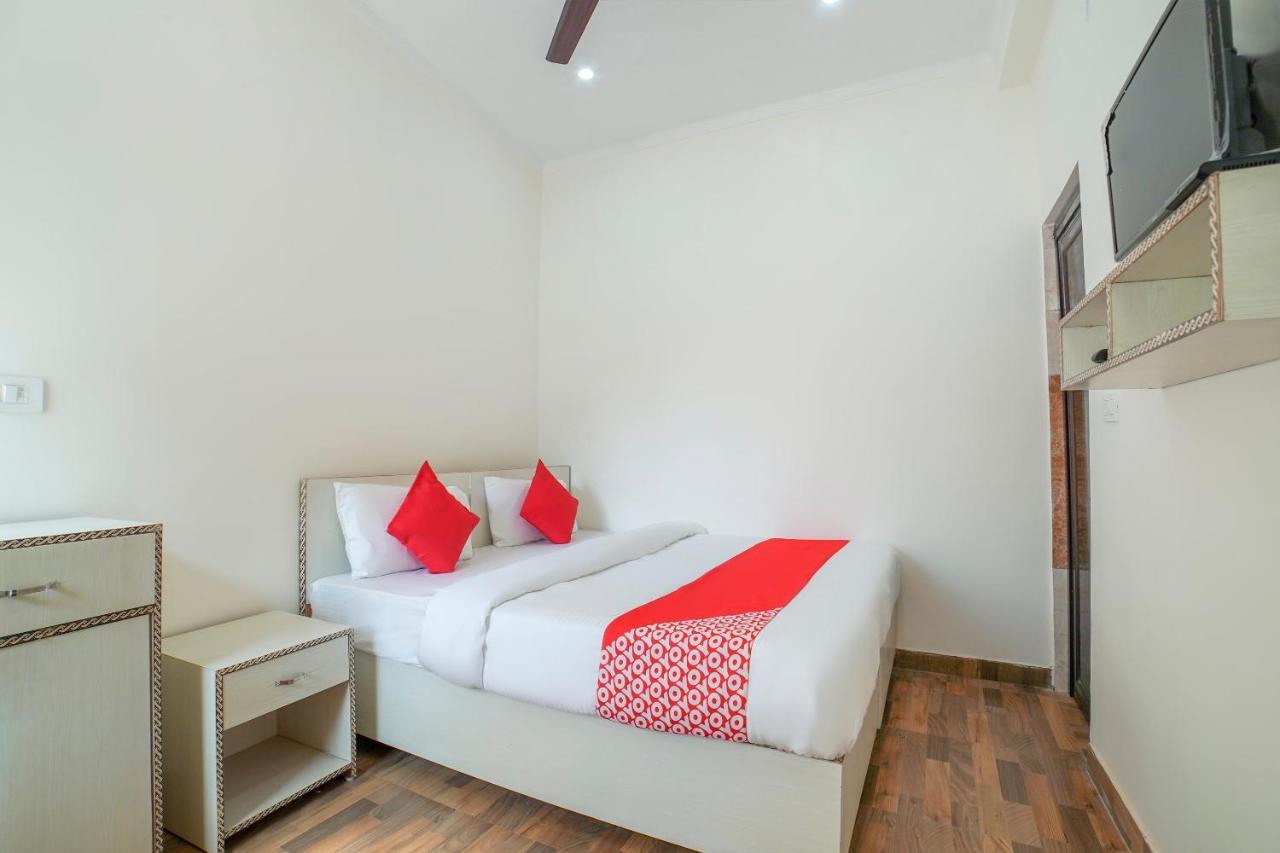 Oyo 67163 Anantham Residency Hotel Narendra Nagar Eksteriør billede