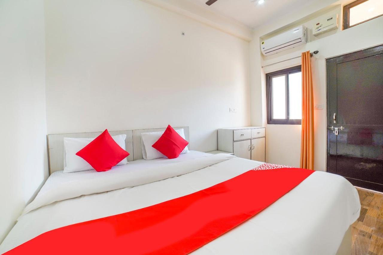 Oyo 67163 Anantham Residency Hotel Narendra Nagar Eksteriør billede