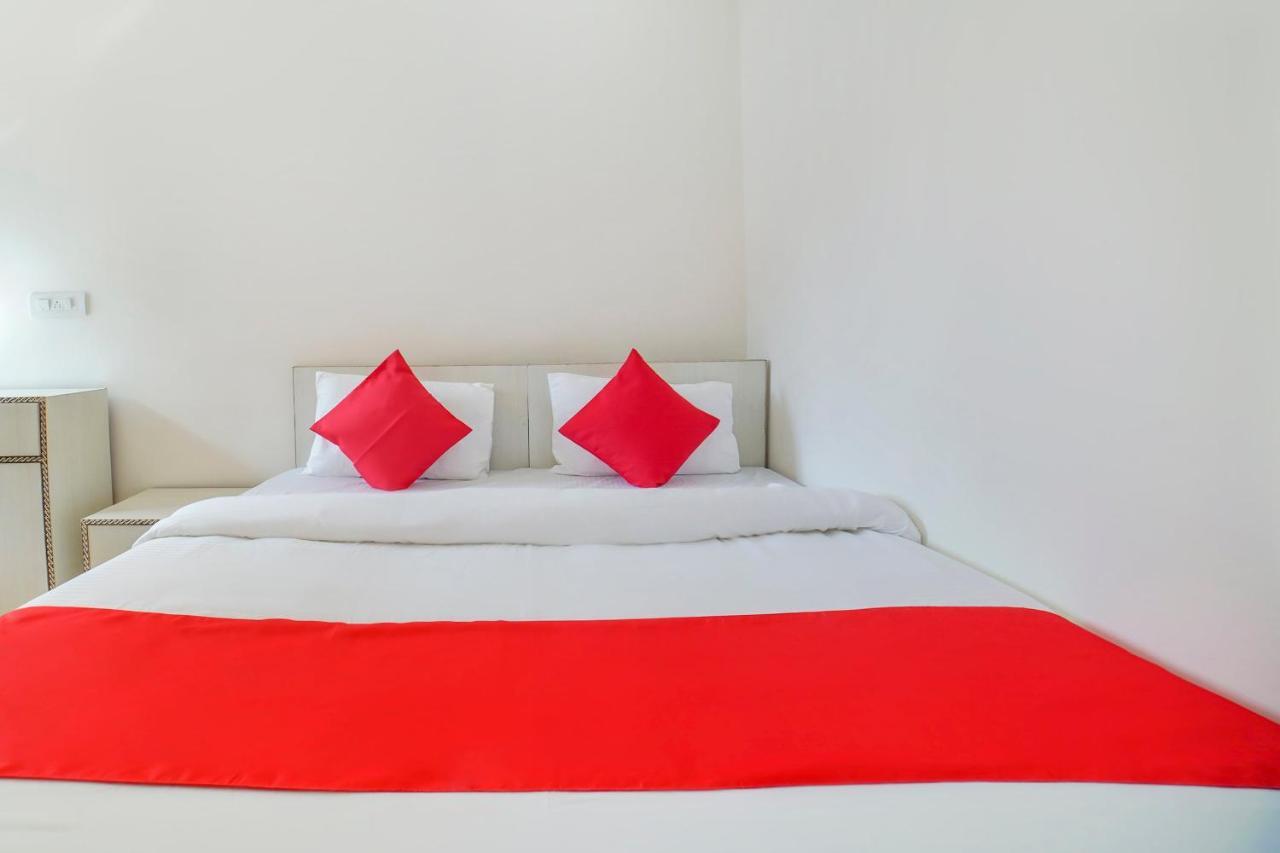 Oyo 67163 Anantham Residency Hotel Narendra Nagar Eksteriør billede