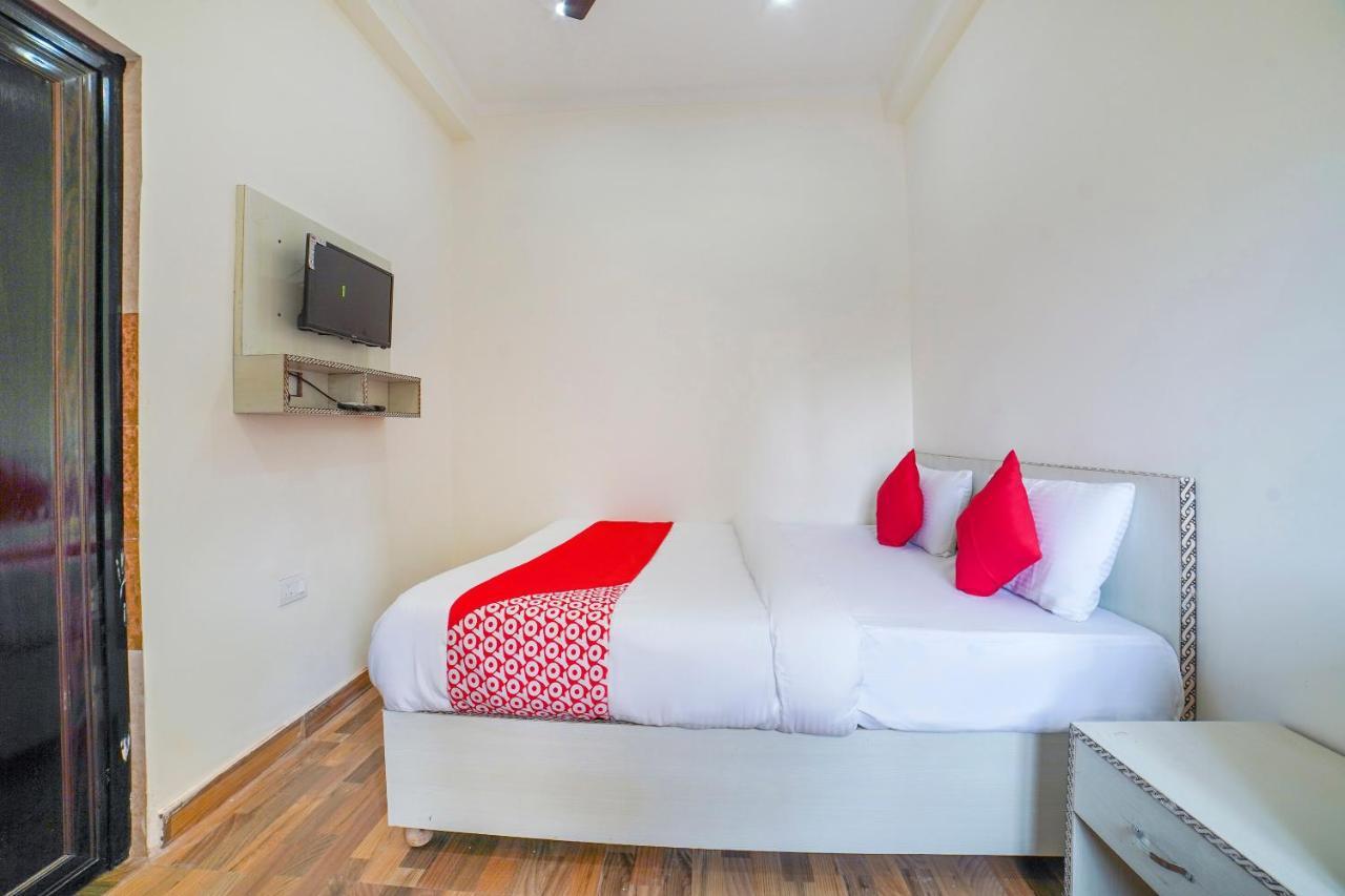 Oyo 67163 Anantham Residency Hotel Narendra Nagar Eksteriør billede